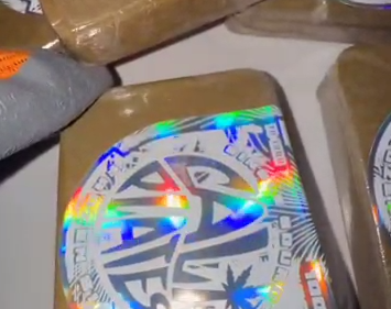 Buy LevelZ Cali Plates Frozen Sift | 2026 Single Source Hash | Top Hashish Shop